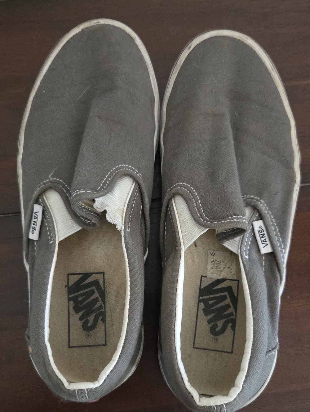 Vans Men's Slip-On Canvas Shoes in Gray